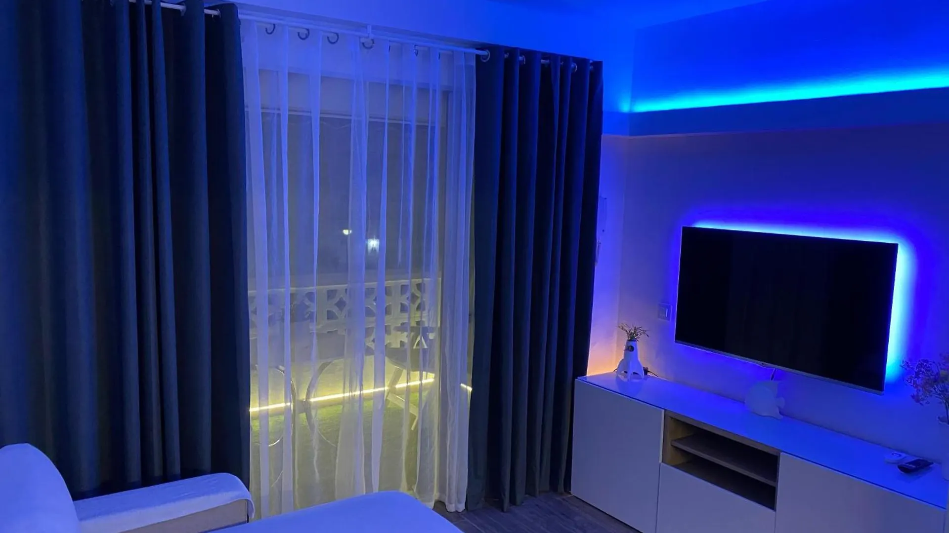 شقة Apartamento Las Sirenas شيبيونا